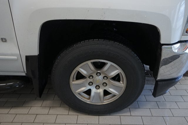 Used 2018 Chevrolet Silverado 1500 LT w/ All Star Edition AWD/4WD image 16