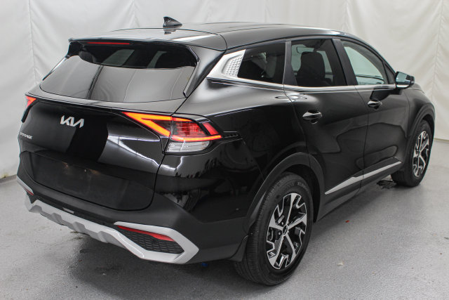 Used 2025 Kia Sportage EX FWD image 10
