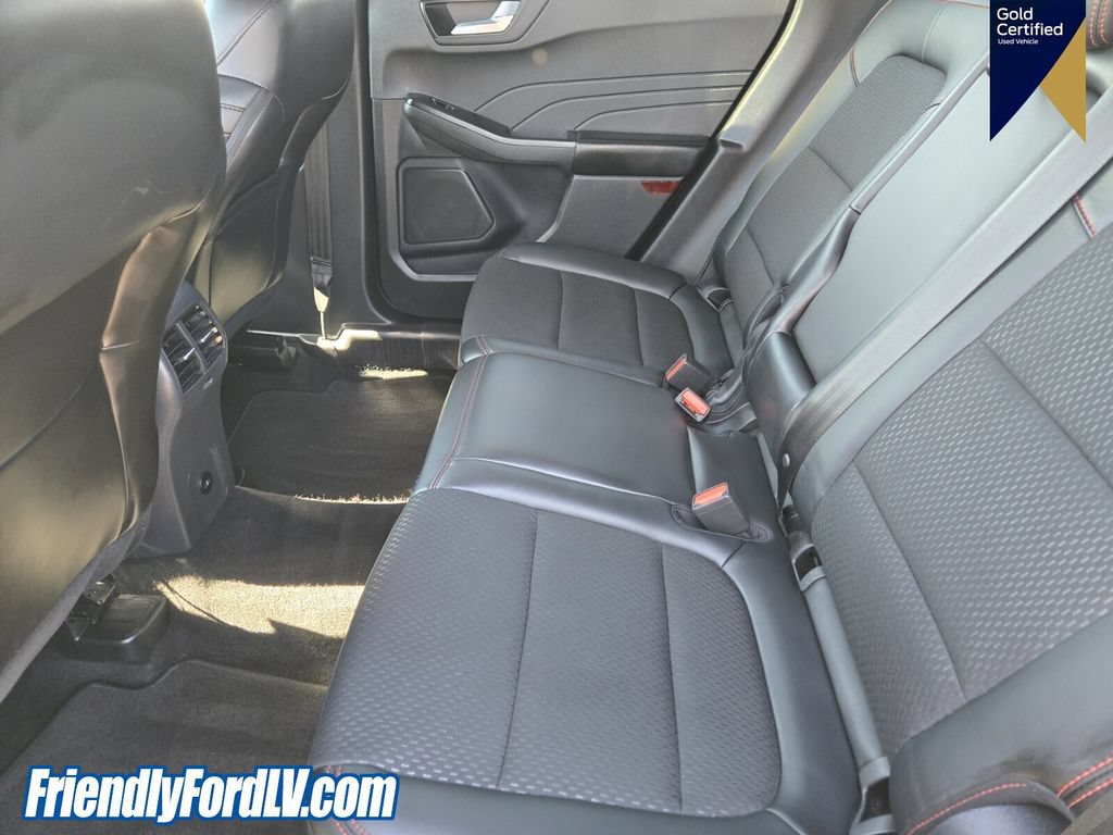 Certified 2025 Ford Escape ST-Line AWD/4WD image 11