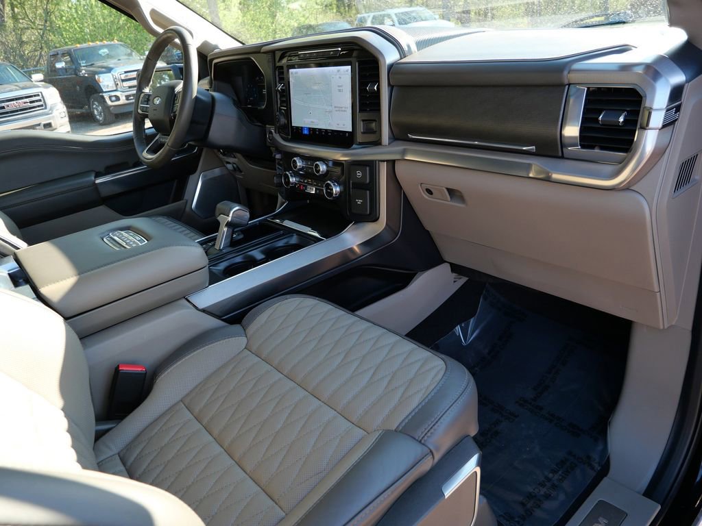 Certified 2024 Ford F150 Platinum w/ Equipment Group 703A Plus AWD/4WD image 8