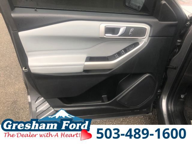 Certified 2022 Ford Explorer XLT w/ Equipment Group 202A image 19