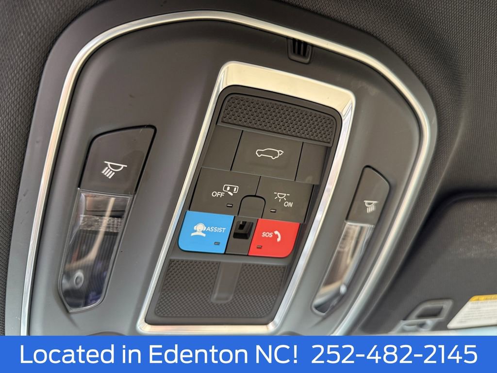 Used 2023 Jeep Grand Cherokee L Limited w/ Luxury Tech Group II AWD/4WD image 26