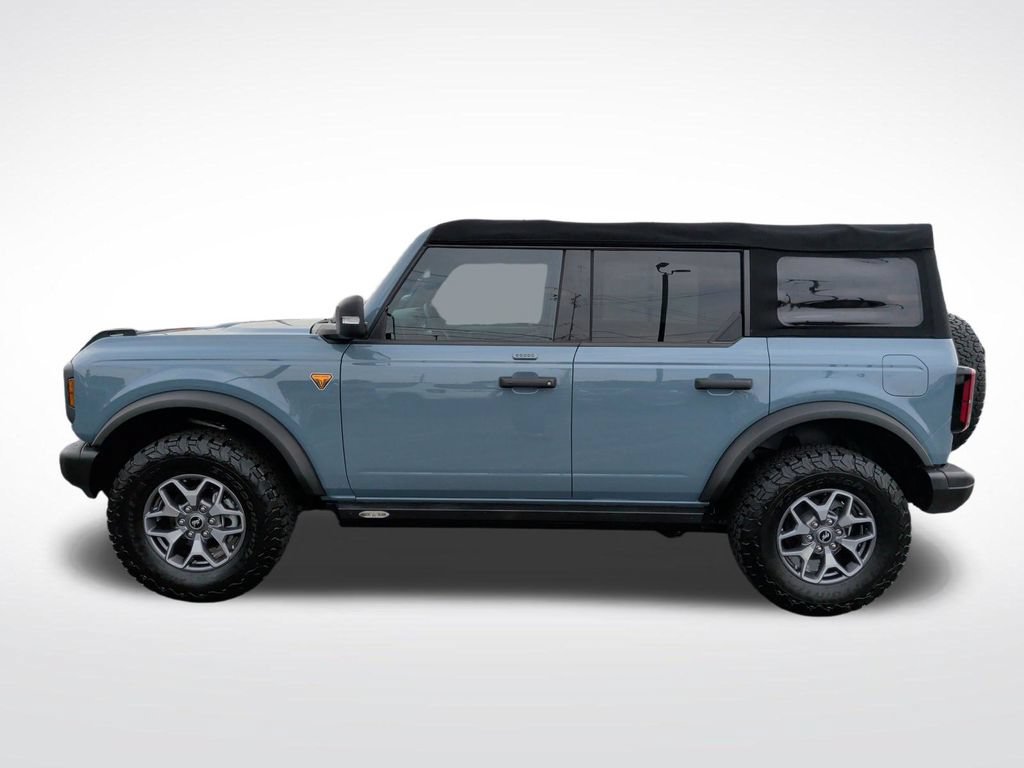 Certified 2022 Ford Bronco Badlands AWD/4WD image 13