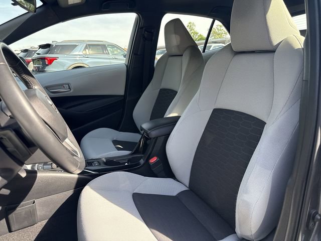 Used 2022 Toyota Corolla SE FWD image 11