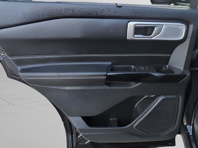 Certified 2021 Ford Explorer ST w/ Equipment Group 401A image 18