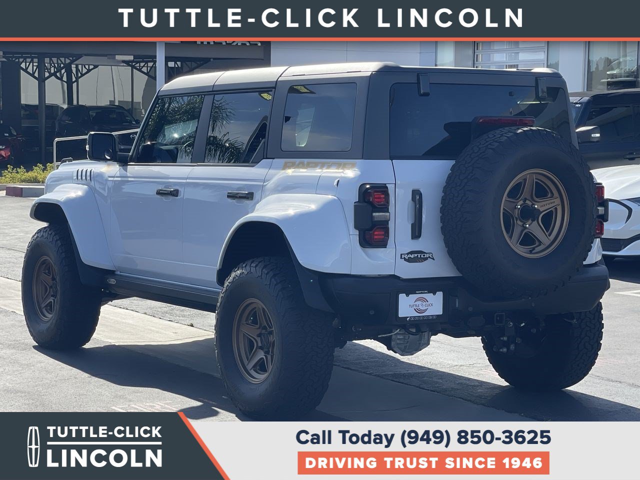 Certified 2024 Ford Bronco Raptor w/ Interior Carbon Fiber Pack 6 AWD/4WD image 4