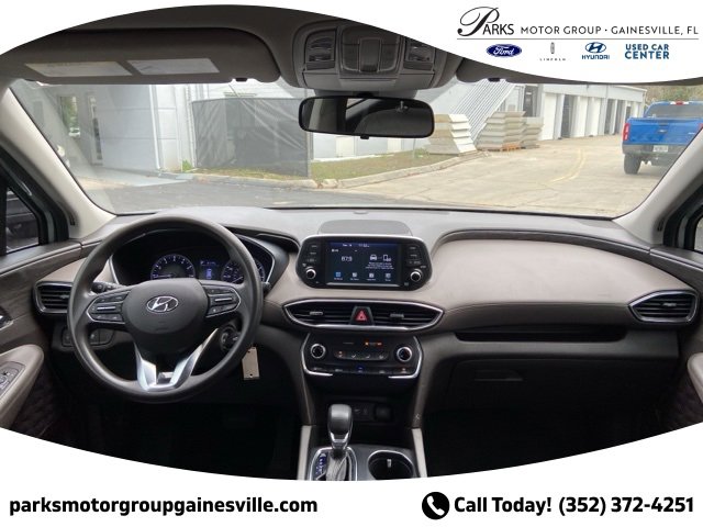 Used 2020 Hyundai Santa Fe SE image 16