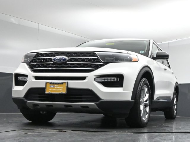 Certified 2024 Ford Explorer XLT w/ Equipment Group 202A AWD/4WD image 39