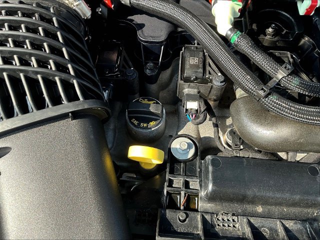 Certified 2025 Ford Maverick Lobo AWD/4WD image 31