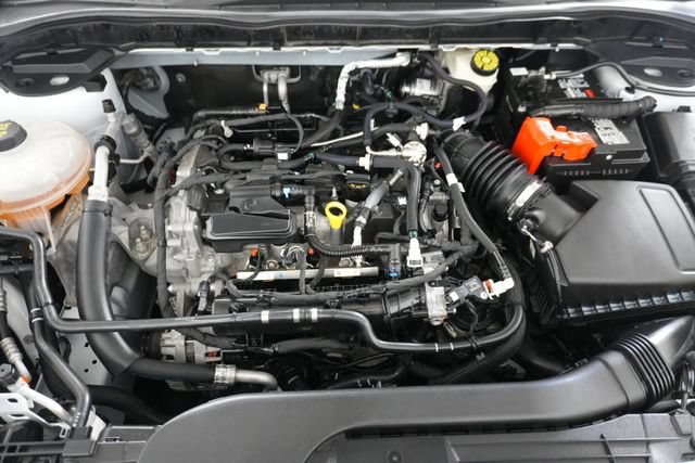 Certified 2022 Ford Escape SEL AWD/4WD image 32