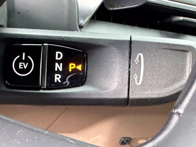 Used 2024 Kia EV9 GT-Line AWD/4WD image 43