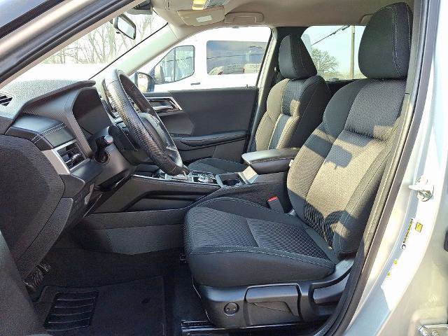 Used 2022 Mitsubishi Outlander ES image 14