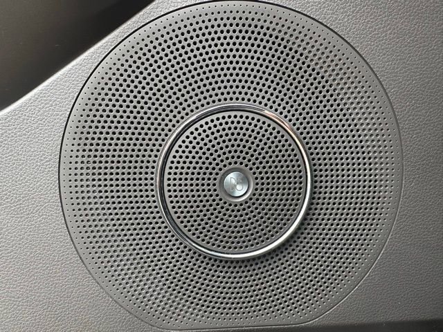 Certified 2019 Ford Expedition Limited w/ Equipment Group 302A image 30