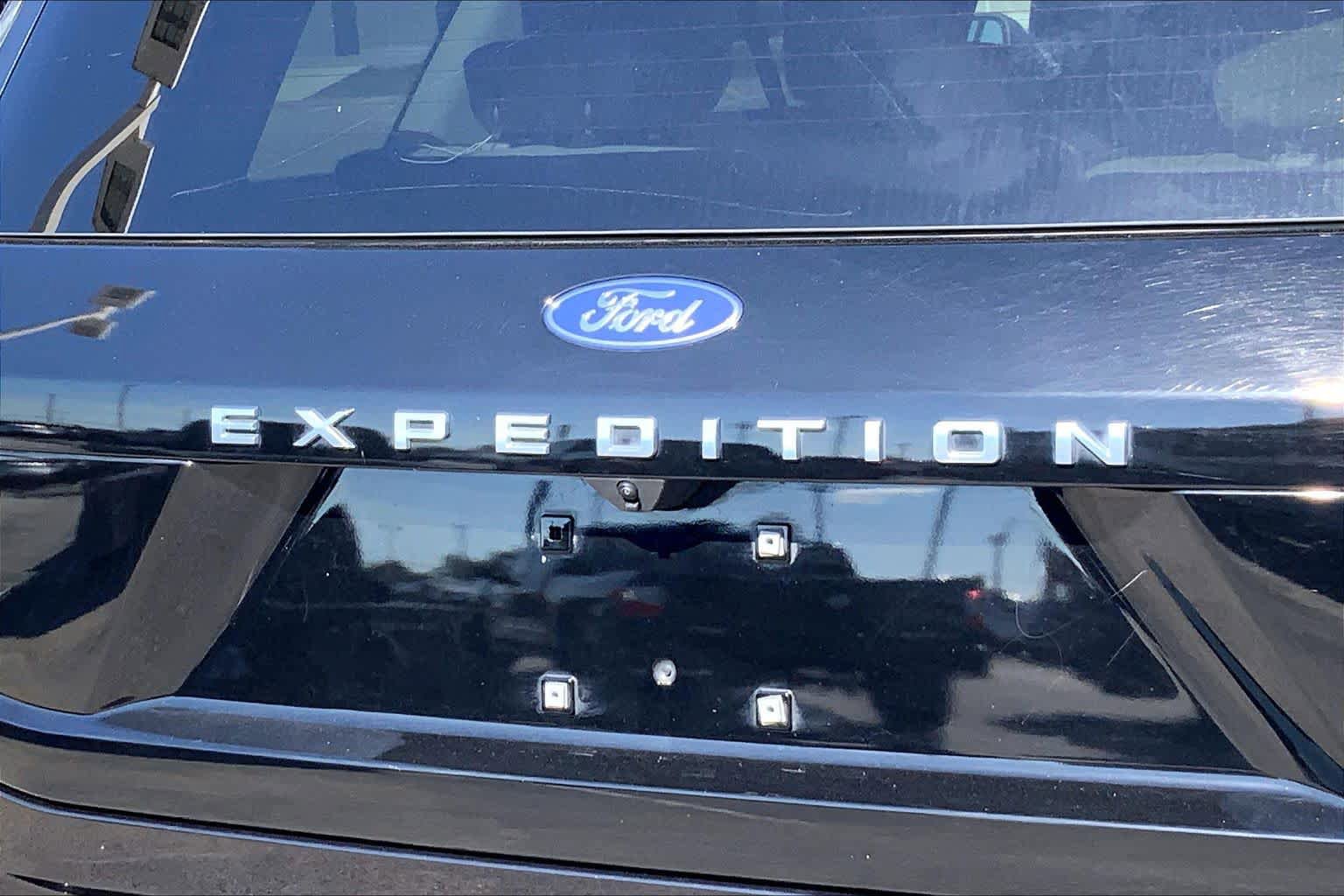 Certified 2025 Ford Expedition Active RWD image 28