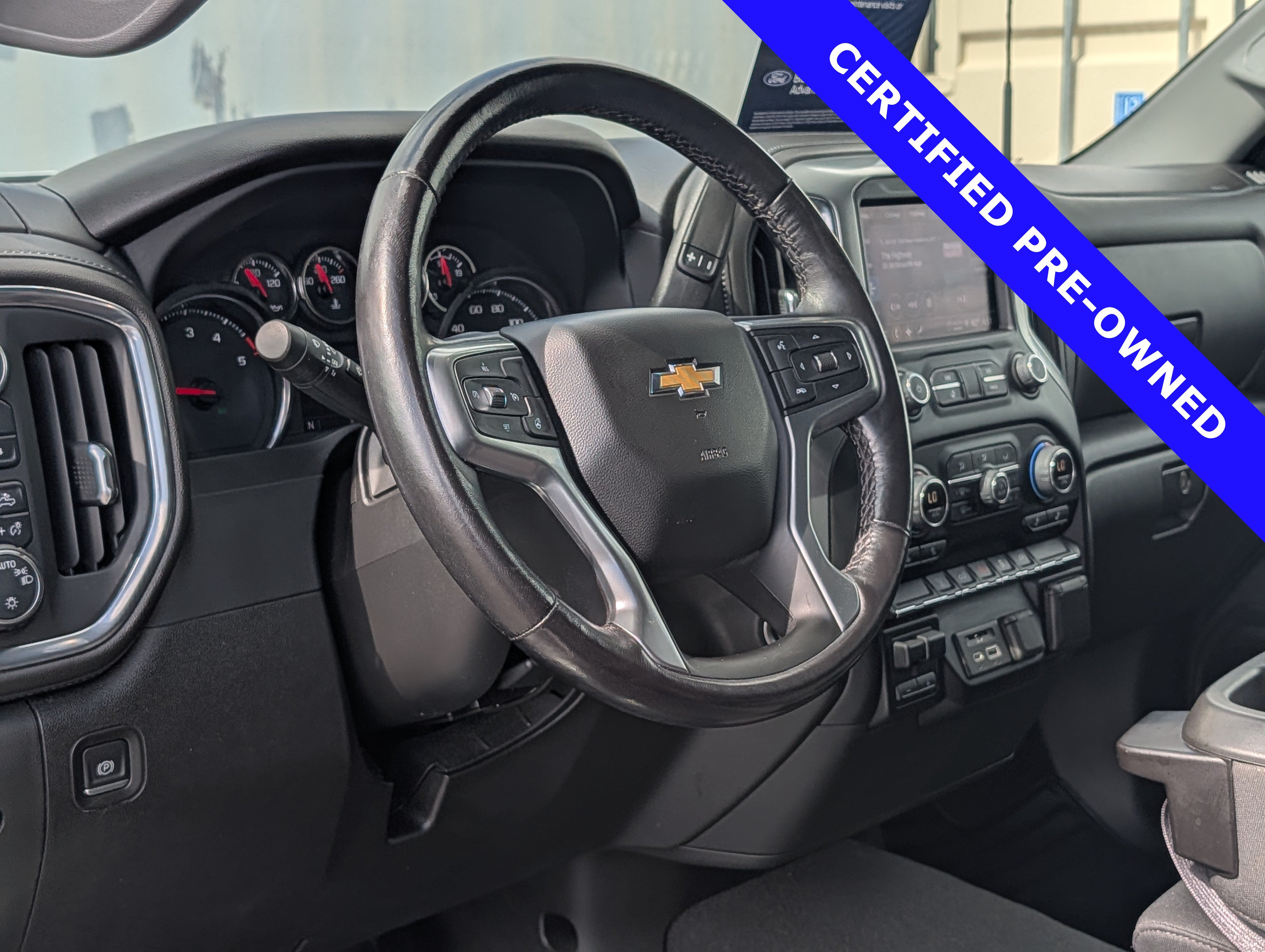Used 2022 Chevrolet Silverado 3500 LT w/ Convenience Package AWD/4WD image 25
