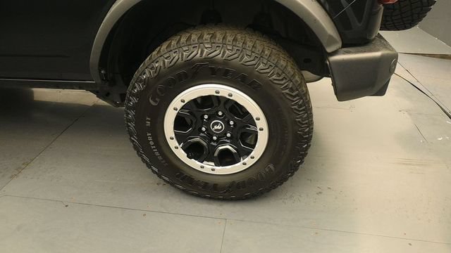 Certified 2023 Ford Bronco Big Bend w/ Sasquatch Package AWD/4WD image 9