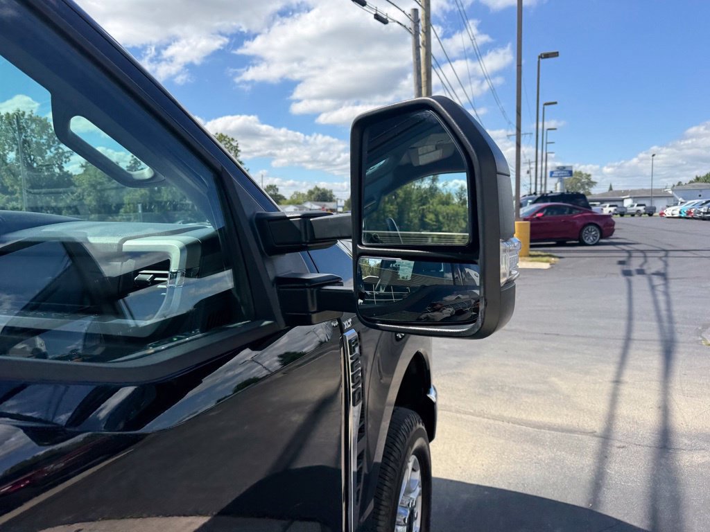 Certified 2025 Ford F250 XLT AWD/4WD image 15