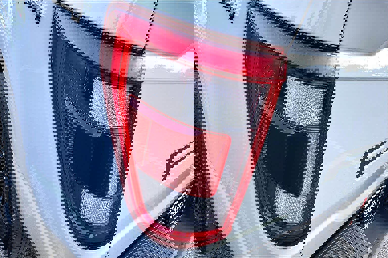 Certified 2023 Ford F150 Lariat w/ Equipment Group 502A High image 27