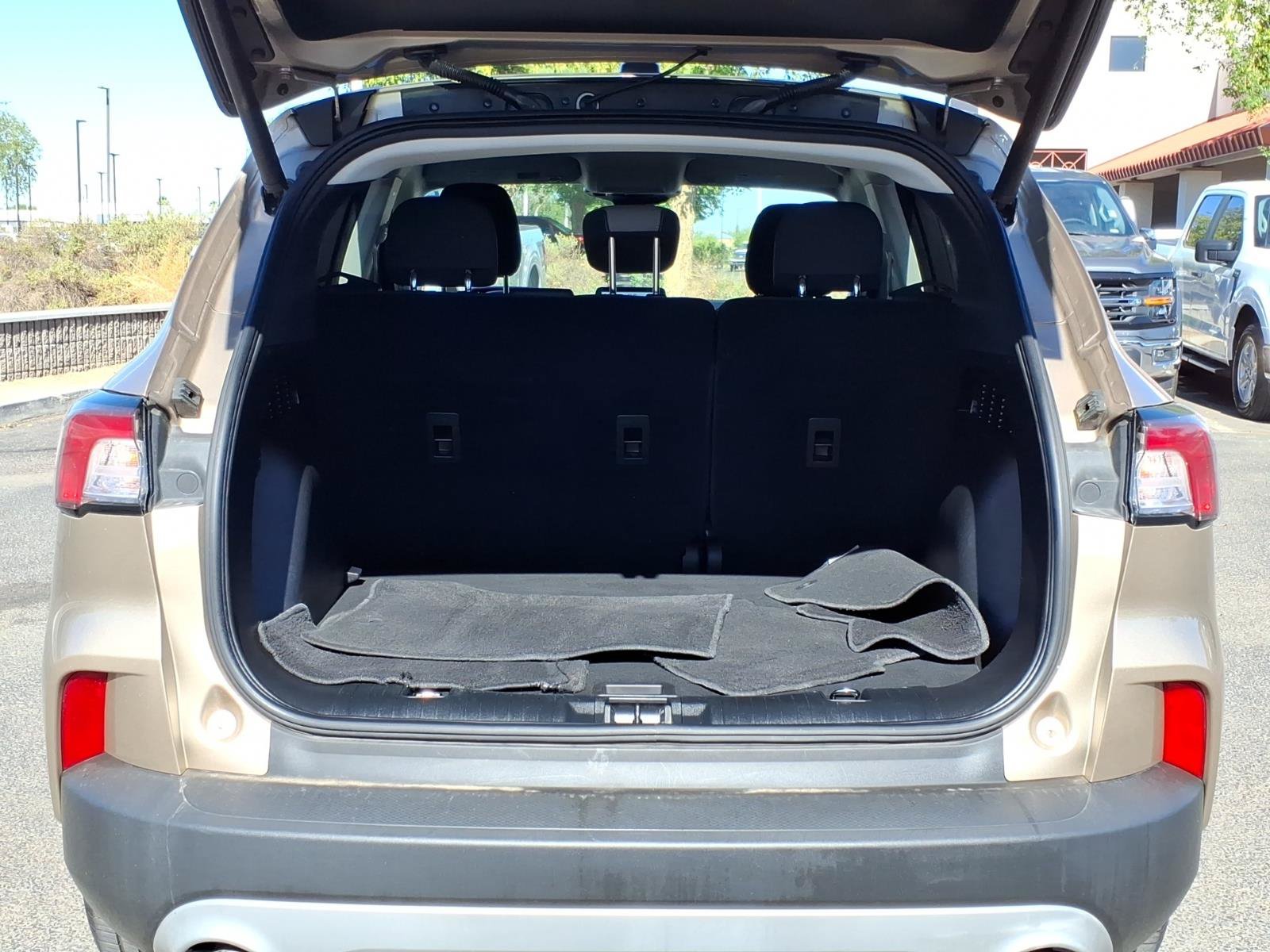 Certified 2021 Ford Escape SE w/ Convenience Package FWD image 10
