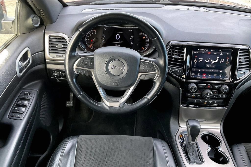 Used 2021 Jeep Grand Cherokee Laredo X image 4