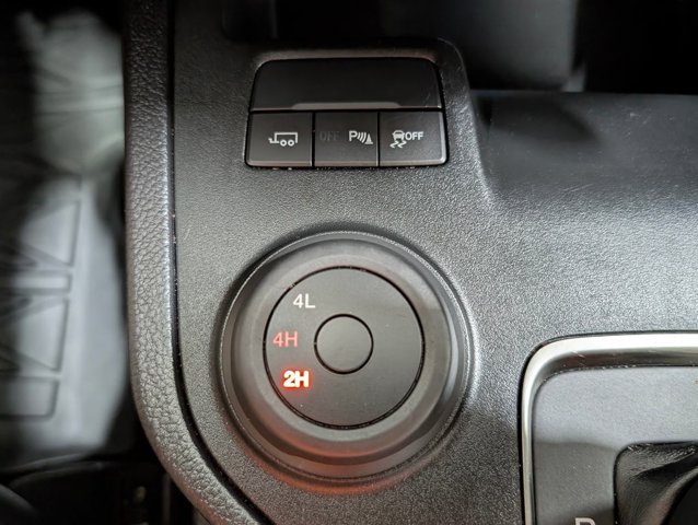 Certified 2023 Ford Ranger Lariat w/ Technology Package AWD/4WD image 8