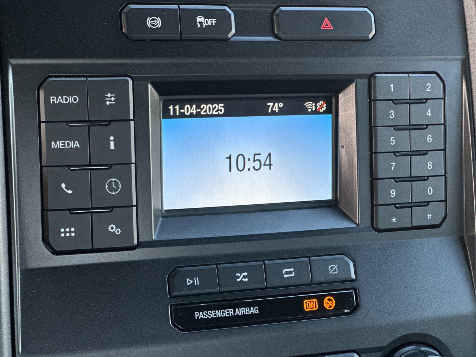 Certified 2022 Ford F350 XL w/ Power Equipment Group image 18