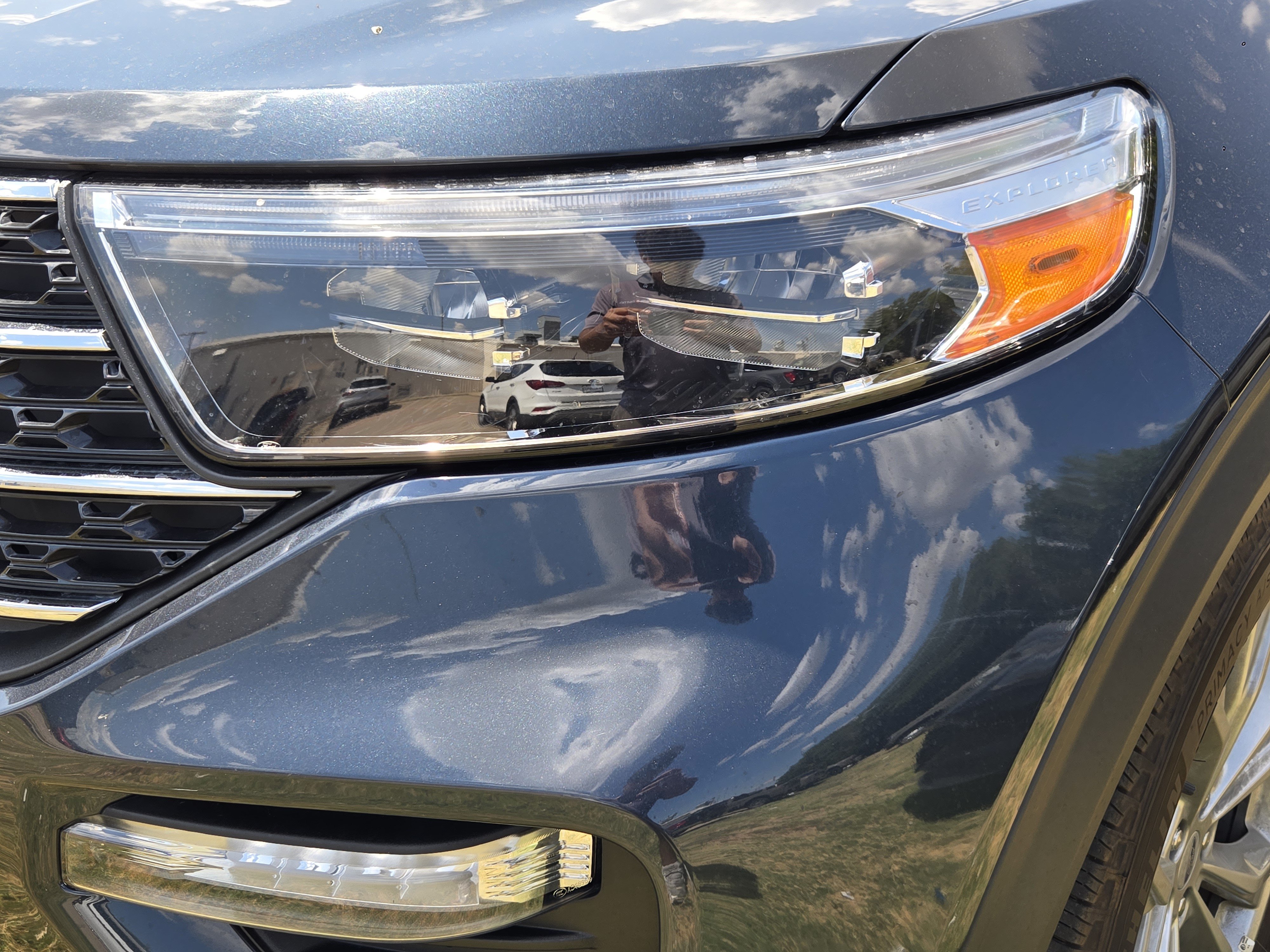 Certified 2023 Ford Explorer XLT w/ Equipment Group 202A RWD image 7