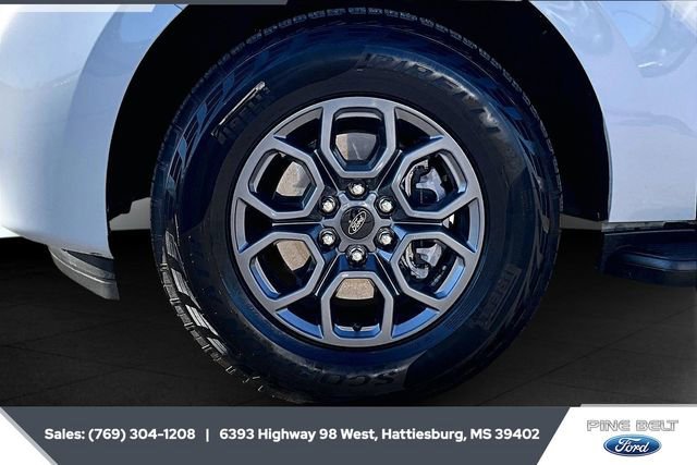 Certified 2025 Ford Expedition Max Active image 9