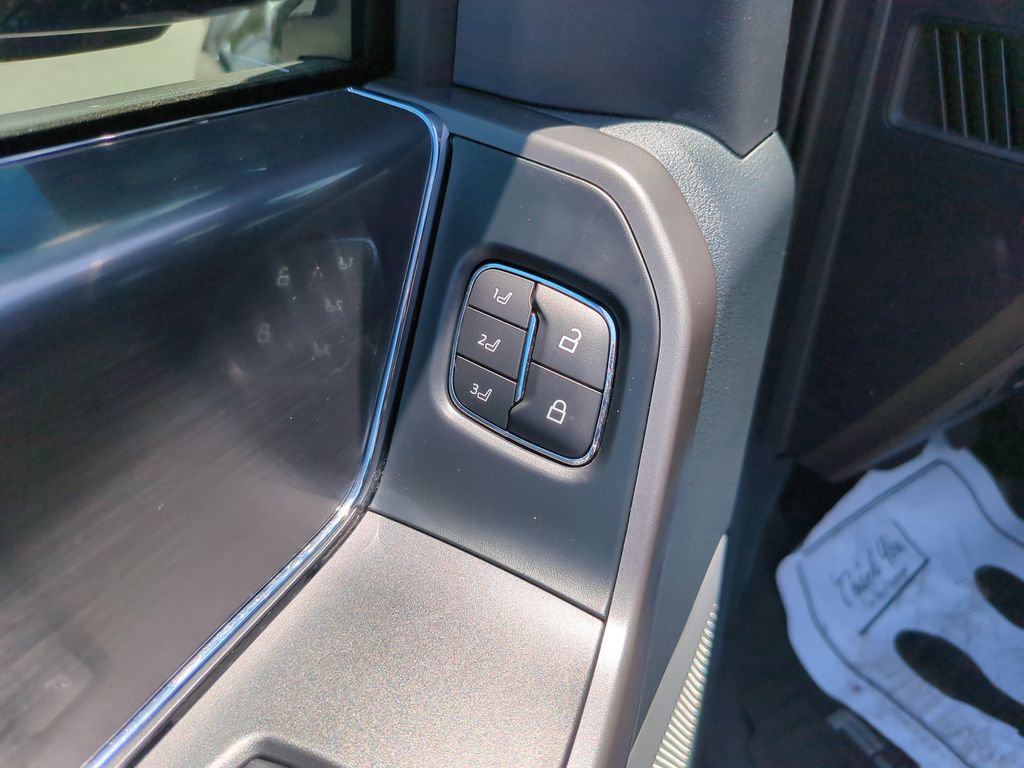 Certified 2025 Ford F150 Lariat w/ Equipment Group 502A High image 25