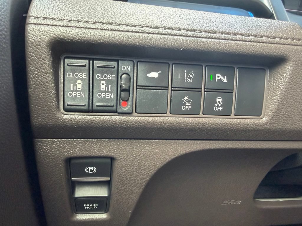 Used 2019 Honda Odyssey Elite image 48