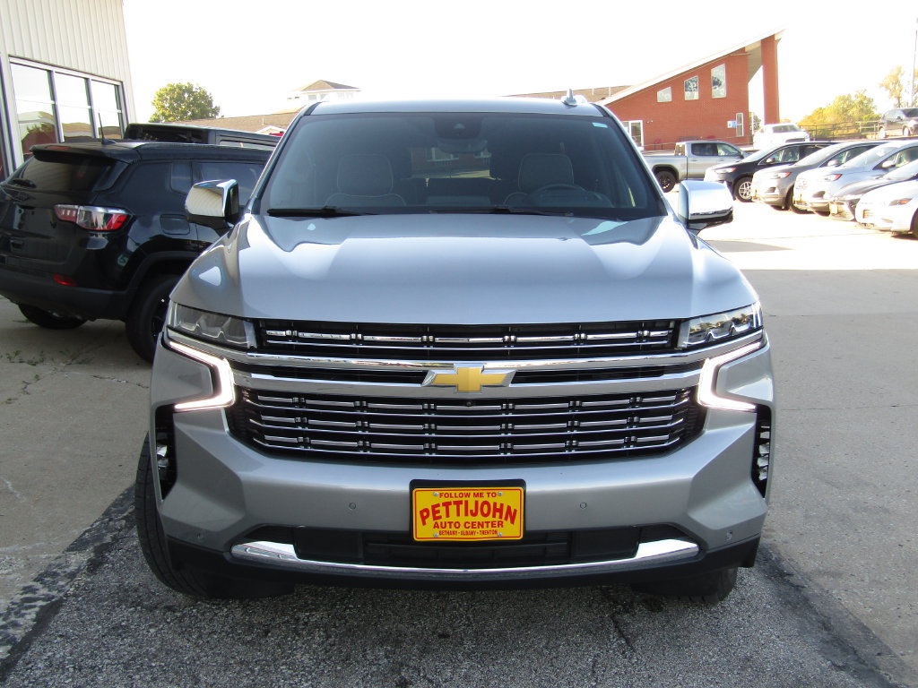Used 2024 Chevrolet Tahoe Premier AWD/4WD image 13