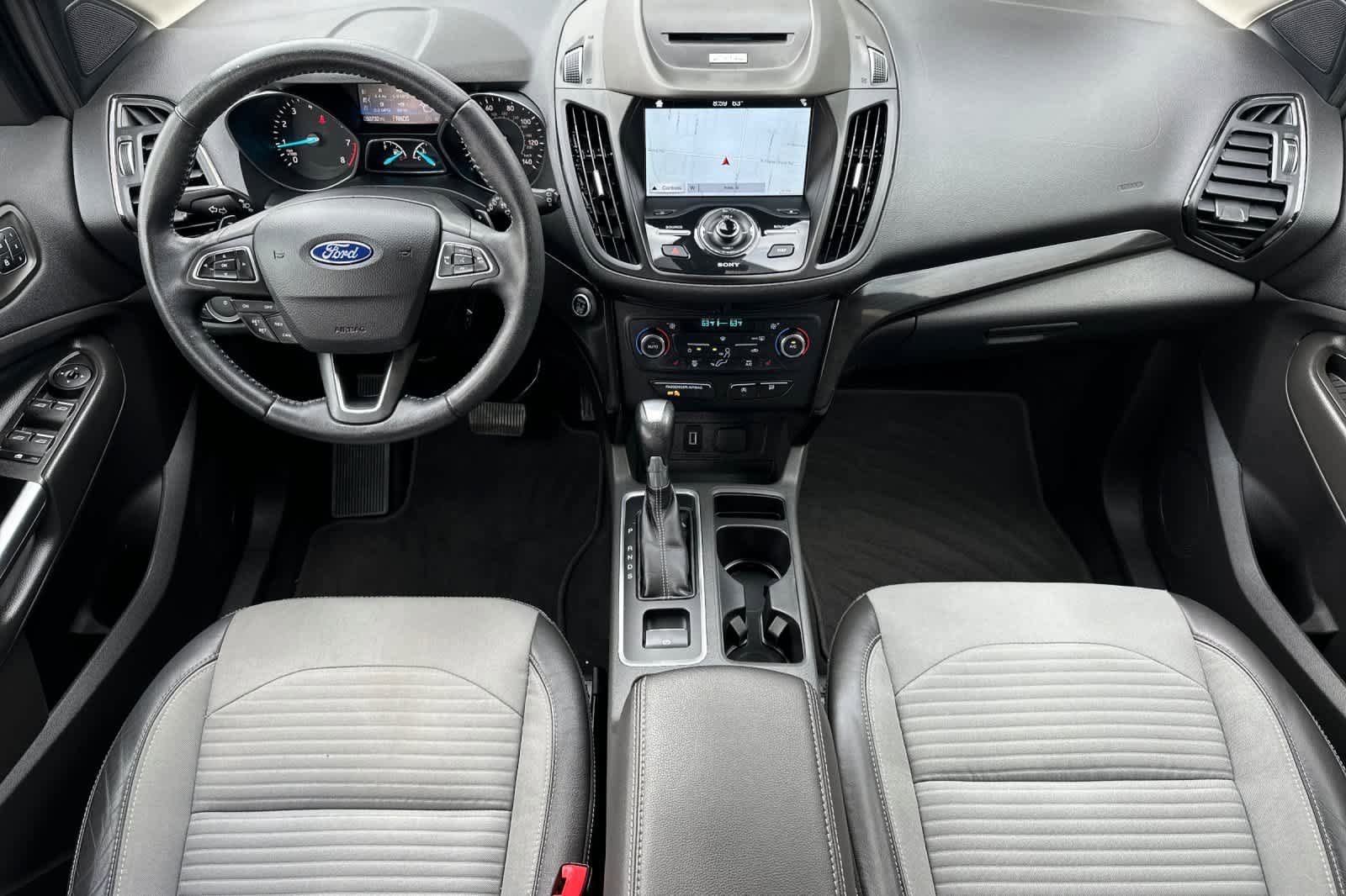 Certified 2017 Ford Escape Titanium AWD/4WD image 3