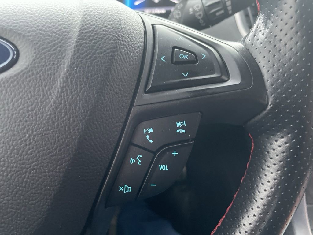 Certified 2022 Ford Edge ST-Line AWD/4WD image 19