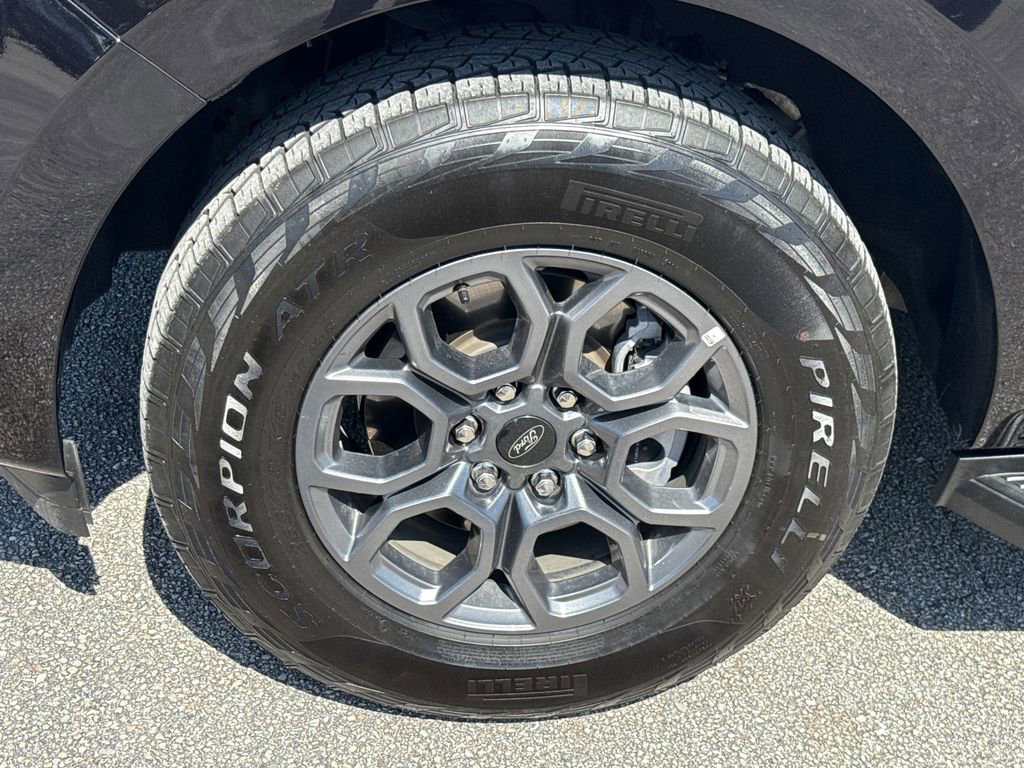 Certified 2025 Ford Expedition Active RWD image 12