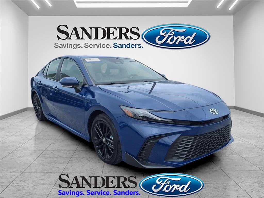 Used 2025 Toyota Camry Hybrid