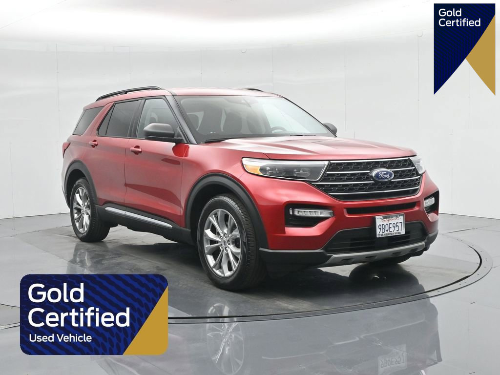 Certified 2022 Ford Explorer XLT w/ Equipment Group 202A
