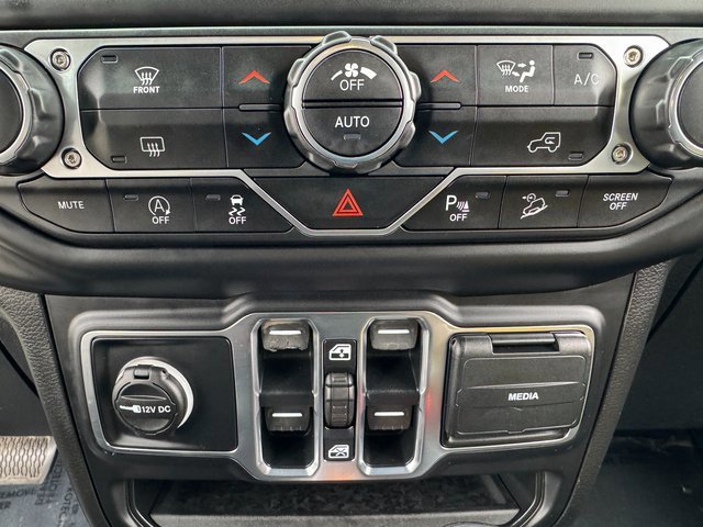 Used 2019 Jeep Wrangler Unlimited Sport S image 25