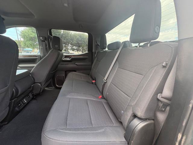 Used 2025 Chevrolet Silverado 1500 LT AWD/4WD image 9