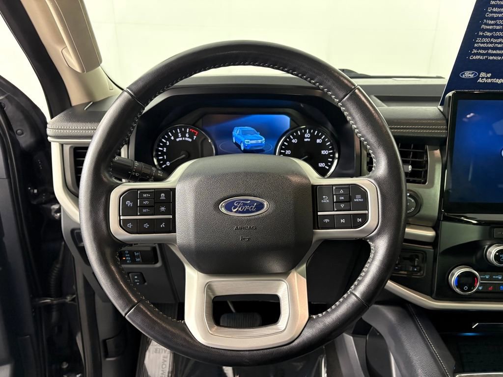 Certified 2024 Ford Expedition XLT image 16