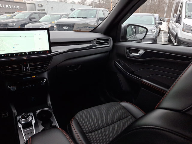 Certified 2023 Ford Escape ST-Line Select w/ Tech Pack #1 image 15