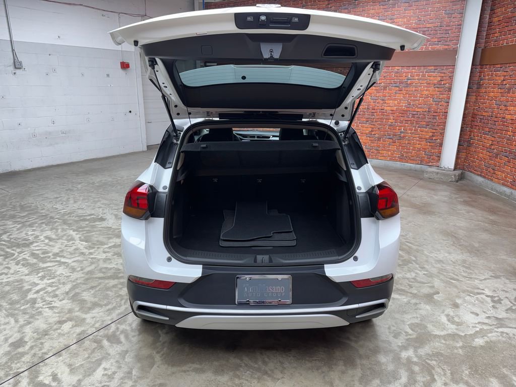 Used 2023 Buick Encore GX Preferred FWD image 24