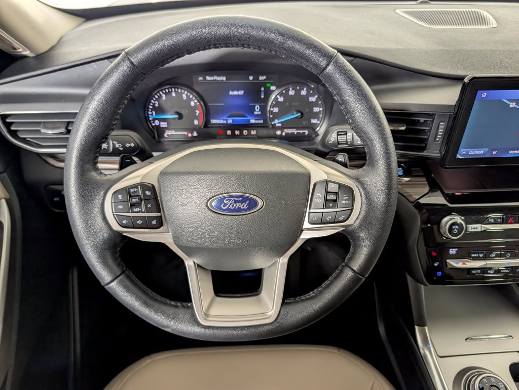 Certified 2021 Ford Explorer Limited w/ Equipment Group 301A AWD/4WD image 19