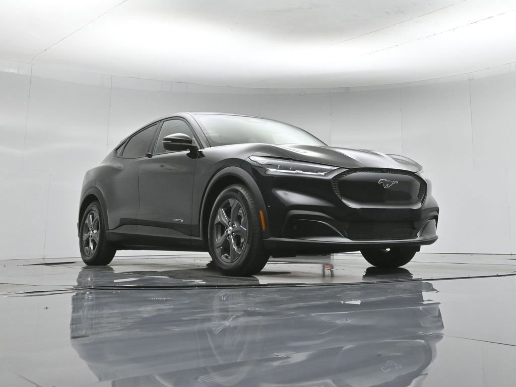 Certified 2023 Ford Mustang Mach-E Select image 5