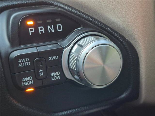Used 2020 RAM 1500 Laramie AWD/4WD image 11