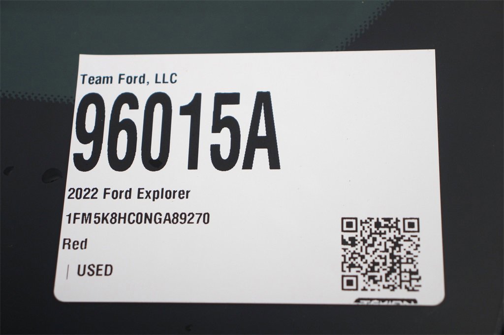 Certified 2022 Ford Explorer Platinum w/ Equipment Group 601A image 31