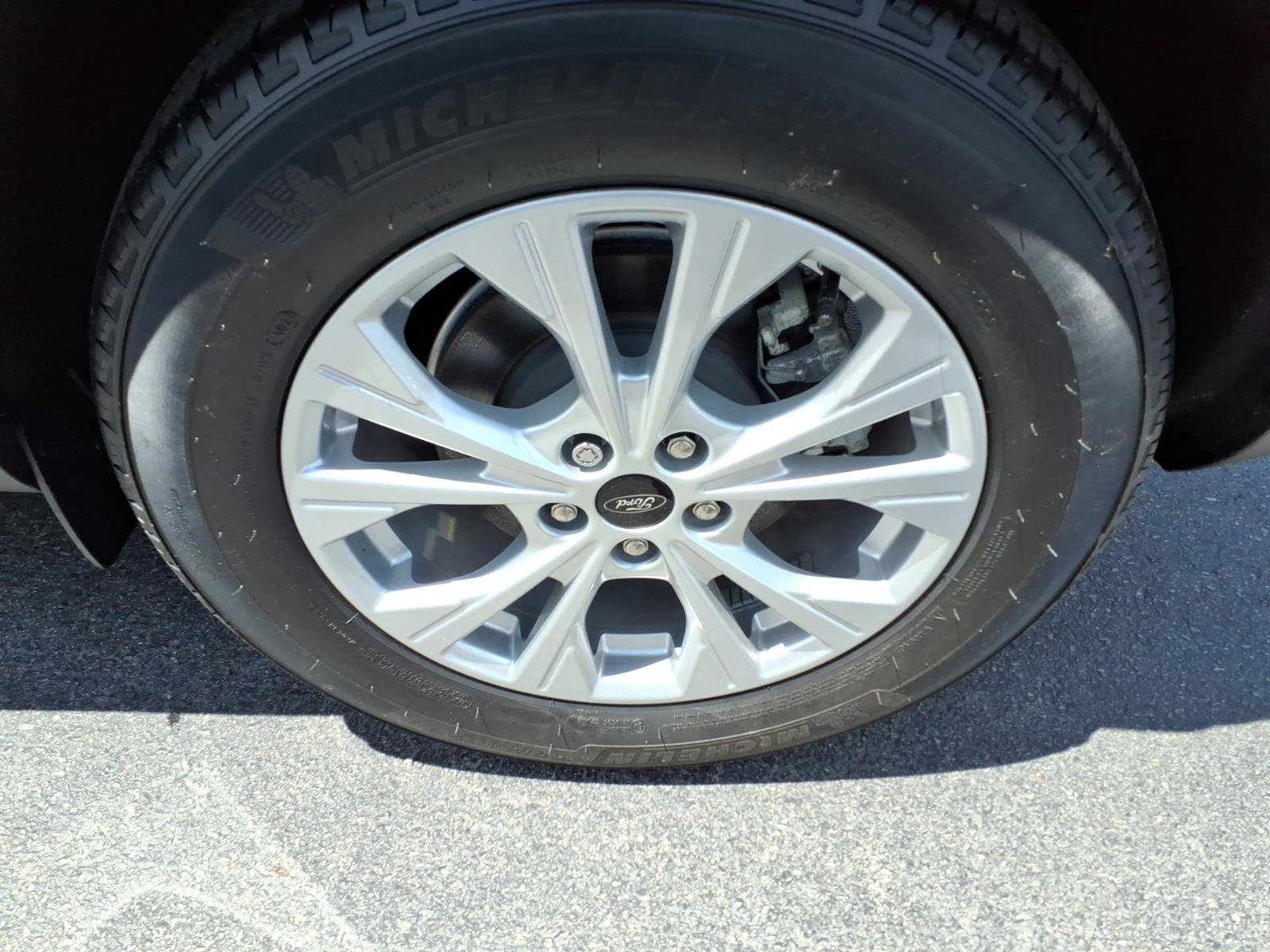 Certified 2024 Ford Escape Active w/ Cold Weather Package FWD image 12