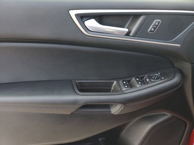 Certified 2024 Ford Edge SEL w/ Convenience Package image 9