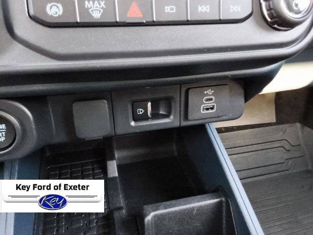 Certified 2025 Ford Maverick Lariat w/ Black Appearance Package AWD/4WD image 38