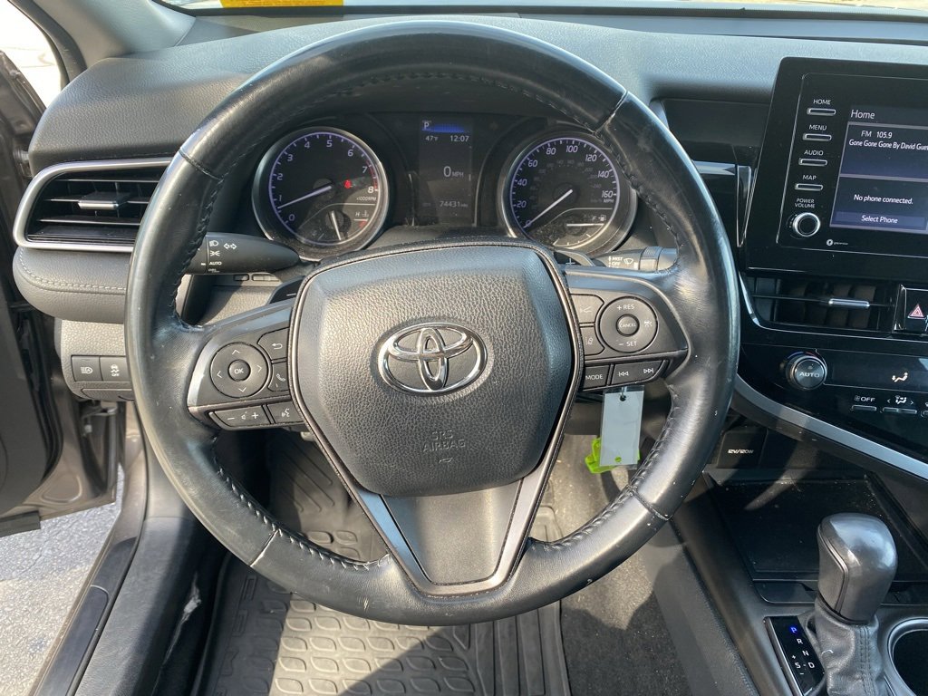 Used 2021 Toyota Camry SE image 17