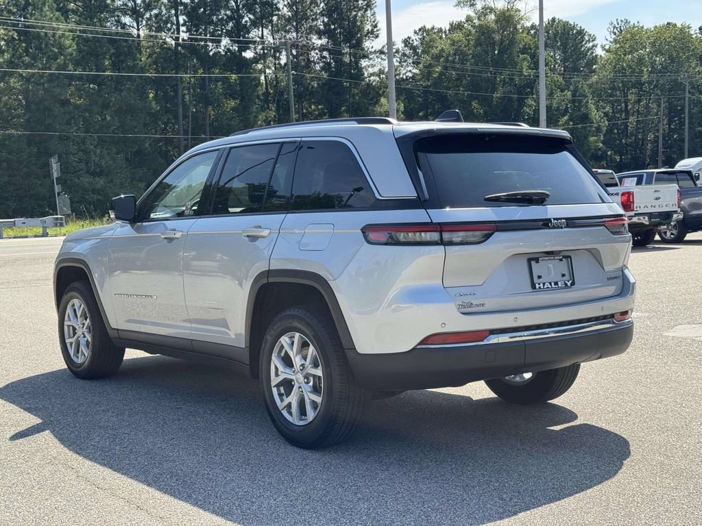 Used 2023 Jeep Grand Cherokee Limited AWD/4WD image 24